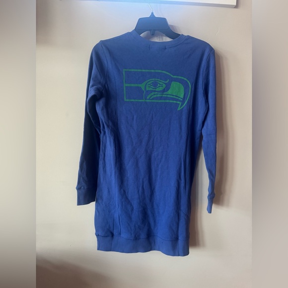 Junk Food Clothing Seattle Seahawks Women's Long Tunic Sweatshirt - Picture 3 of 3